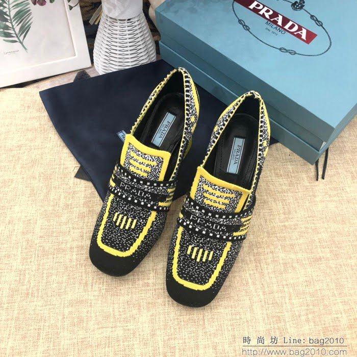 PRADA普拉達 2019頂級版本 刺繡系列 春夏時尚 粗跟方頭單鞋 網紅同款  ljl1039